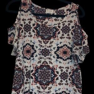 Free Kisses Off the Shoulder Blousen - Size L